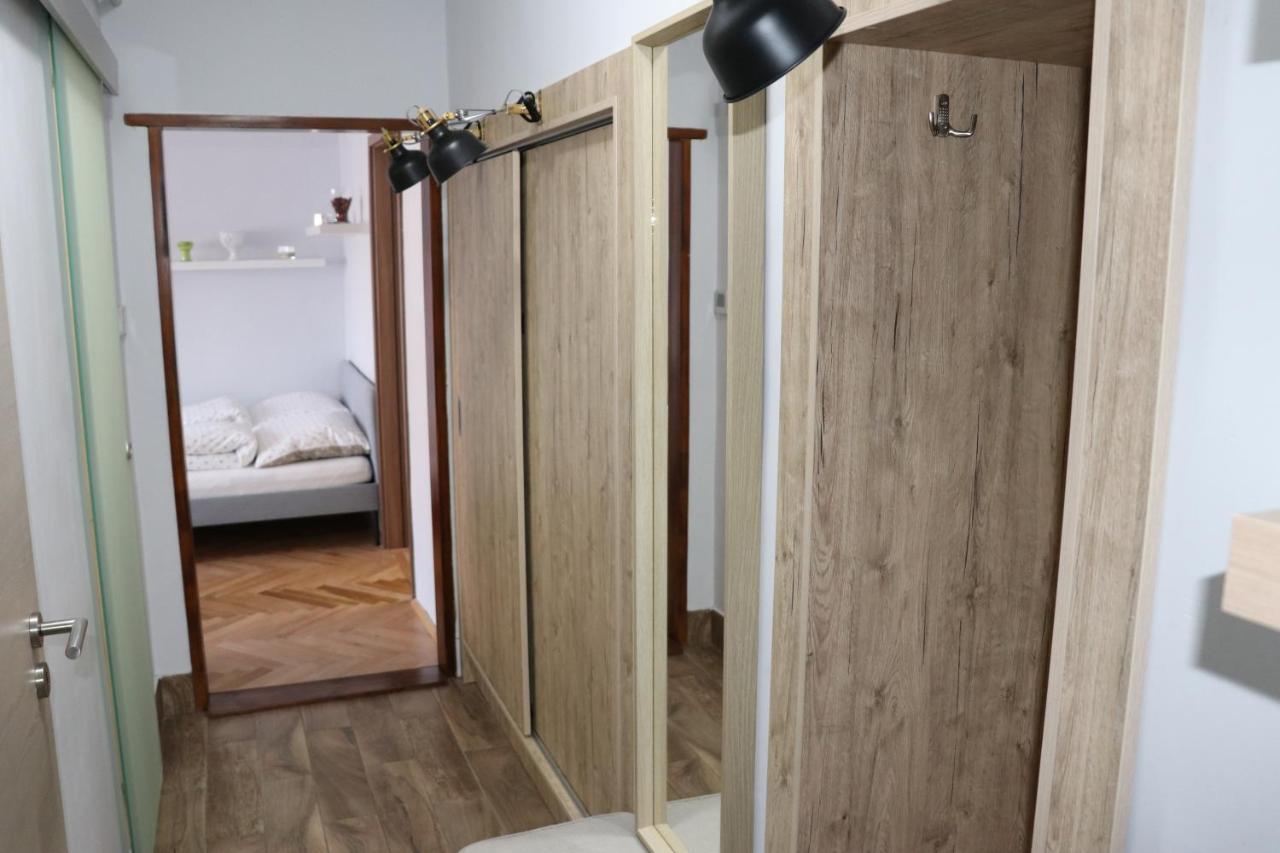 דירות סגד Petofi Apartman מראה חיצוני תמונה