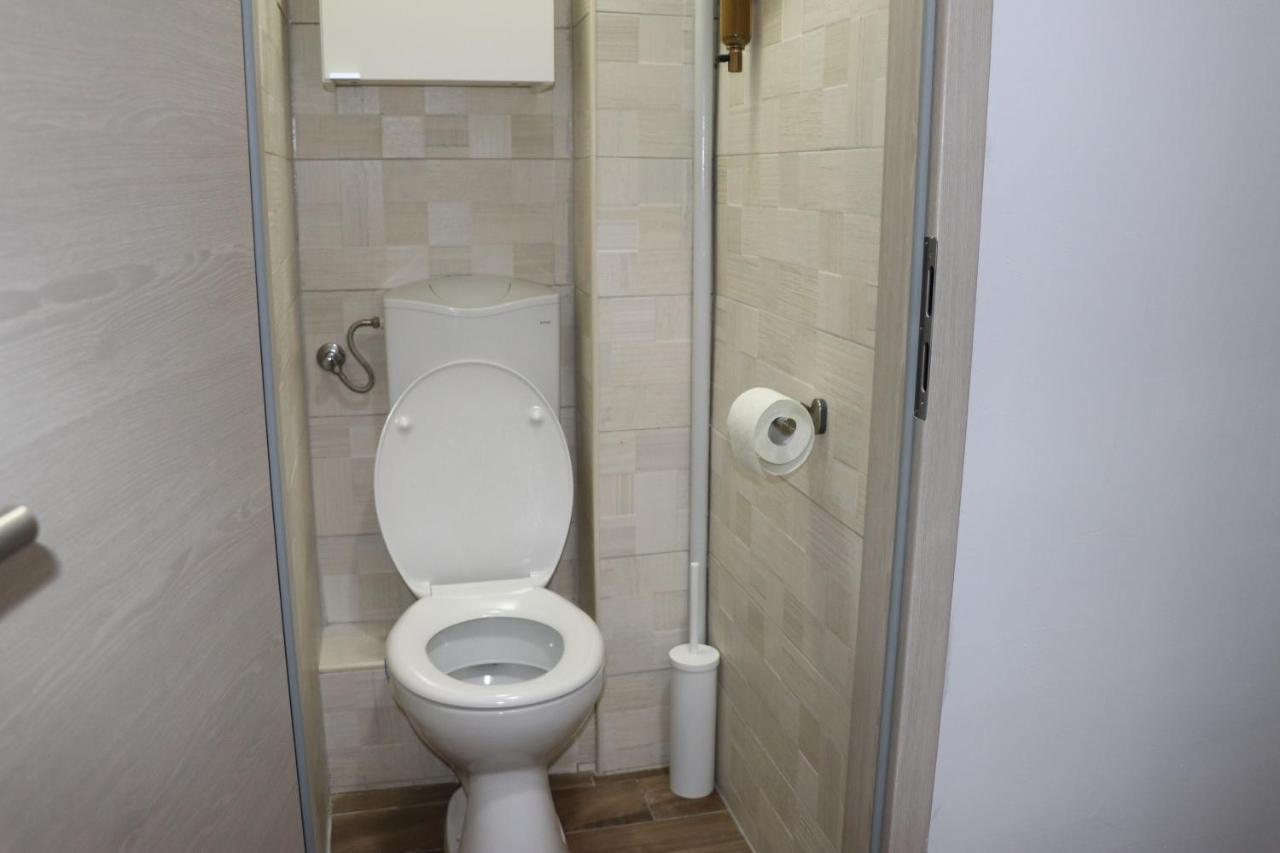 דירות סגד Petofi Apartman מראה חיצוני תמונה