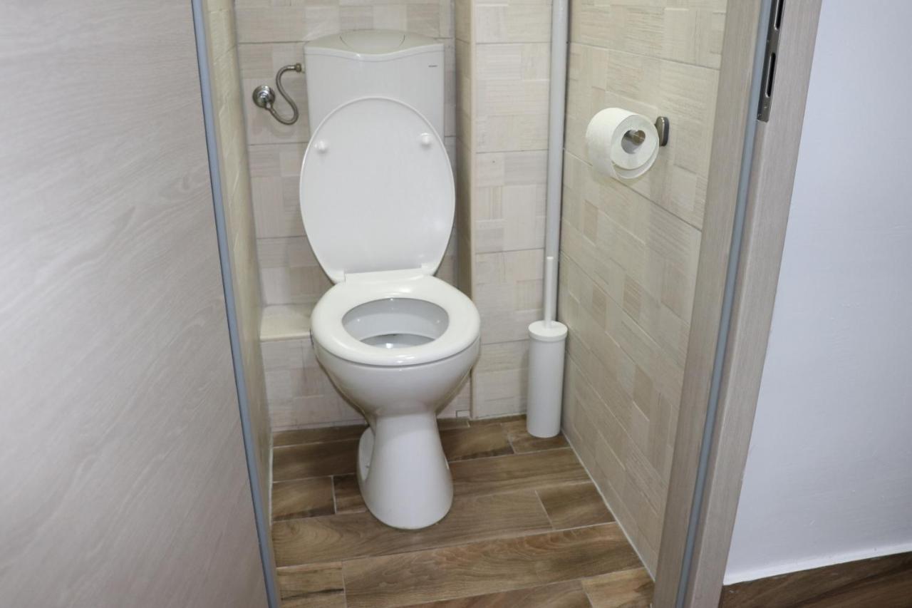 דירות סגד Petofi Apartman מראה חיצוני תמונה